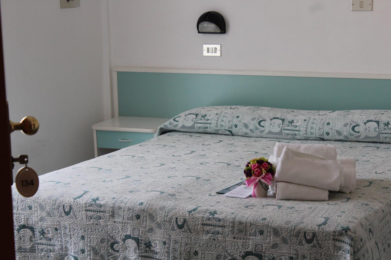 Hotel American เบลลาเรีย-อีเจอา มารีนา ห้อง รูปภาพ
