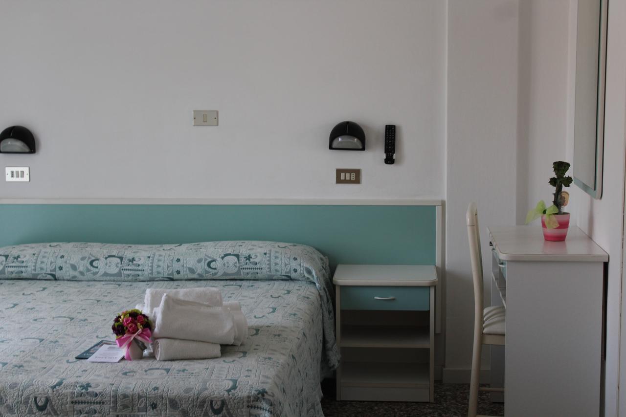 Hotel American เบลลาเรีย-อีเจอา มารีนา ห้อง รูปภาพ
