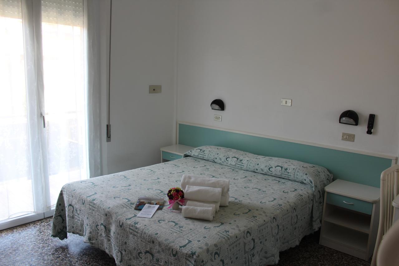 Hotel American เบลลาเรีย-อีเจอา มารีนา ห้อง รูปภาพ
